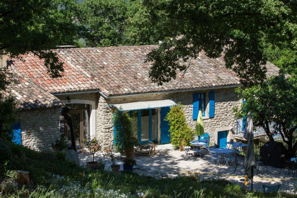 Bed and Breakfast Le Parfum Bleu Chantemerle-lès-Grignan Exterior foto